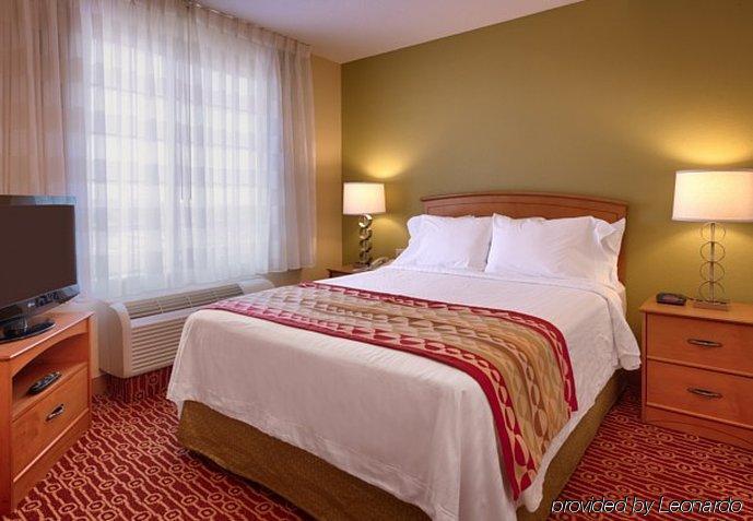 Towneplace Suites By Marriott Albuquerque Airport Bagian luar foto