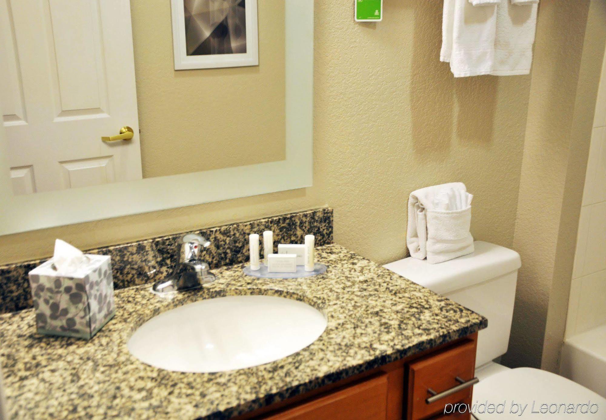 Towneplace Suites By Marriott Albuquerque Airport Bagian luar foto